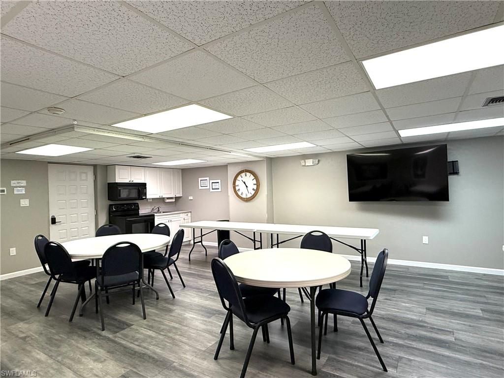 CENTRE COURT CONDO - Residential