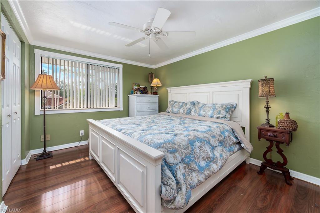 VILLAGES - Residential Lease