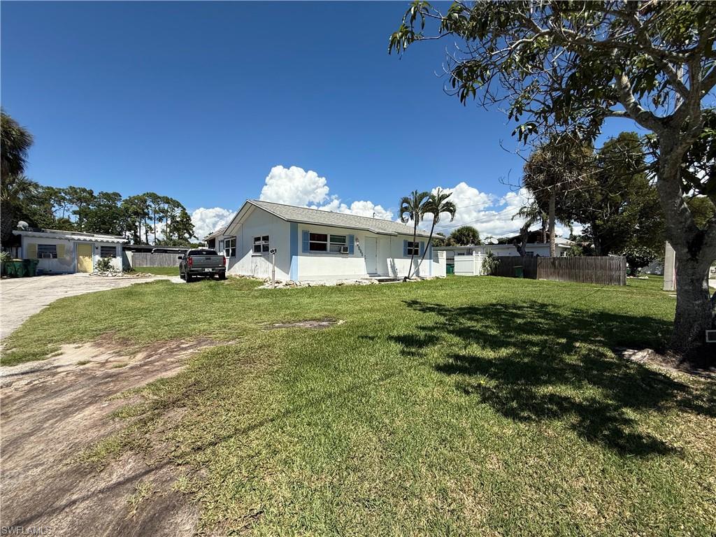 WEEKS REBECCA - Land