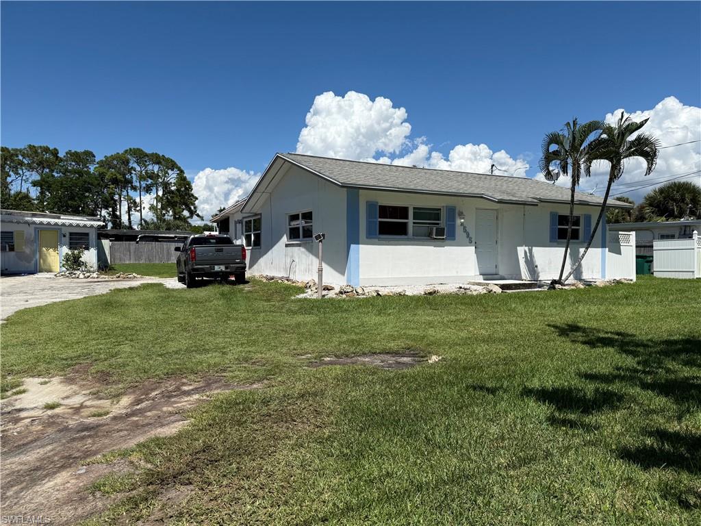 WEEKS REBECCA - Land