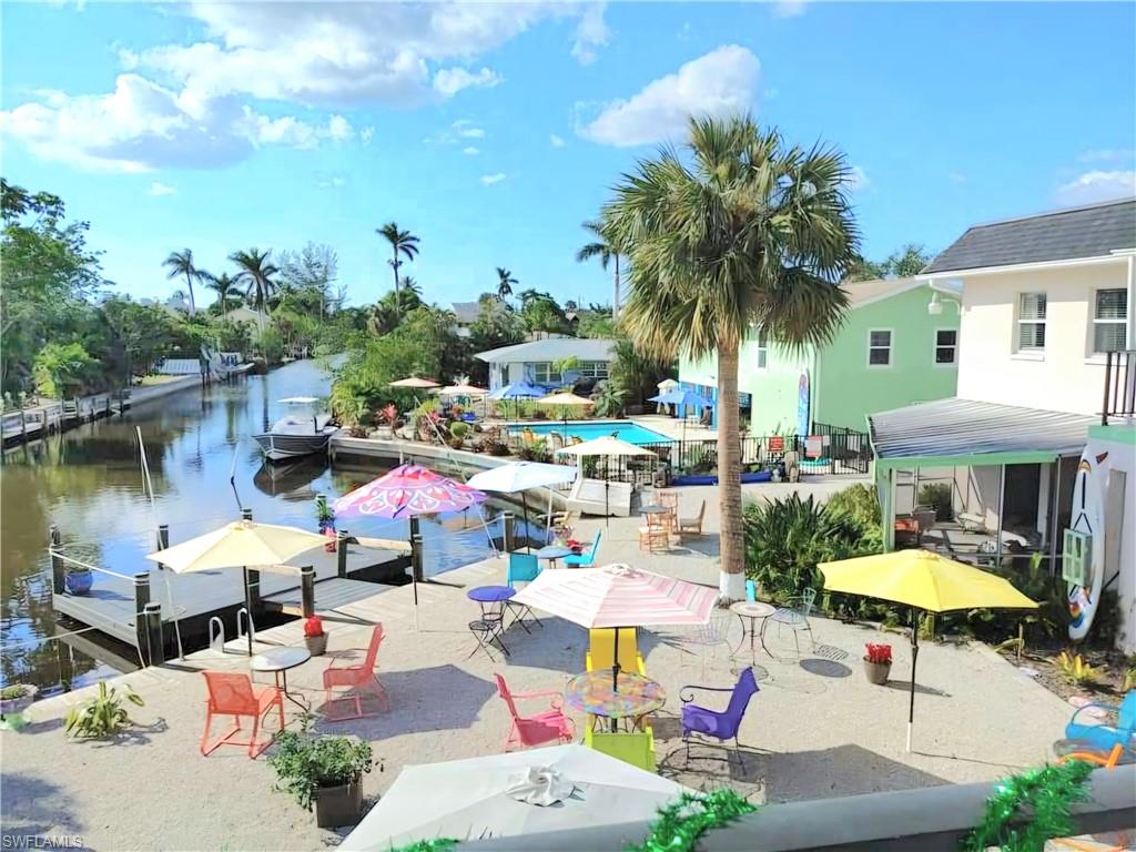 WEEKS REBECCA - Land