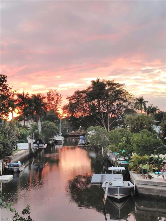 WEEKS REBECCA - Land