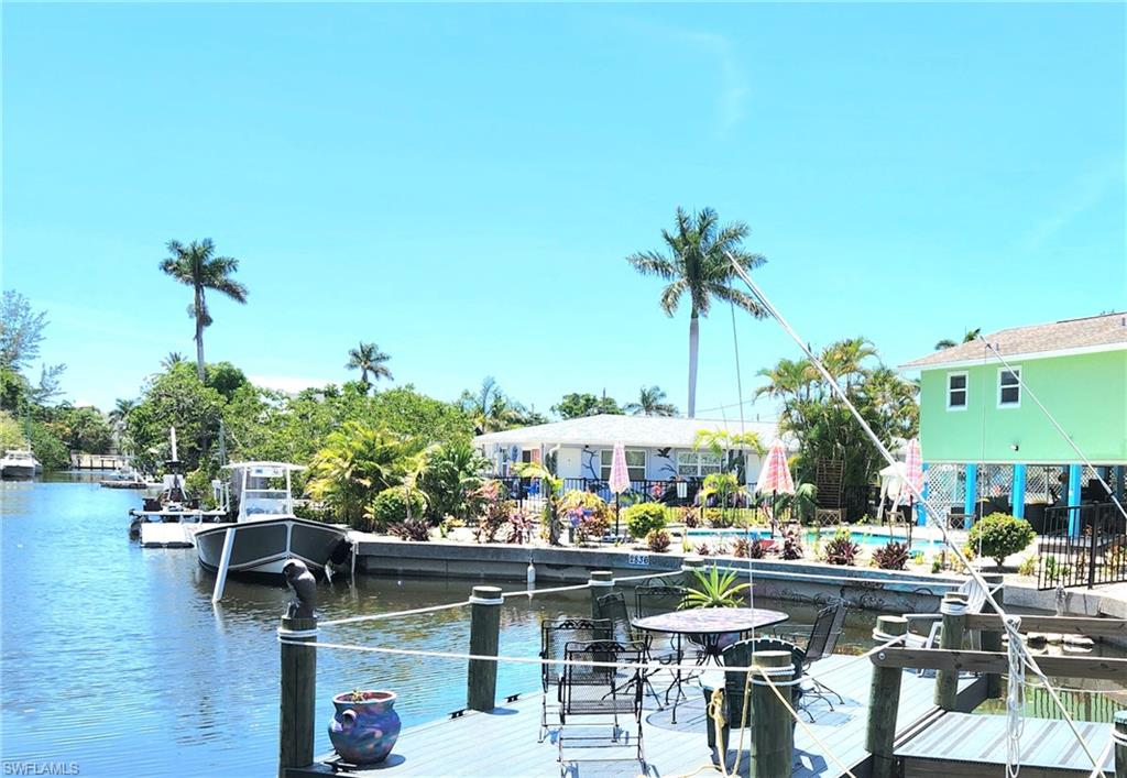 WEEKS REBECCA - Land