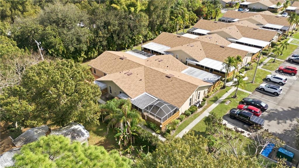 PALM LAKES - Residential