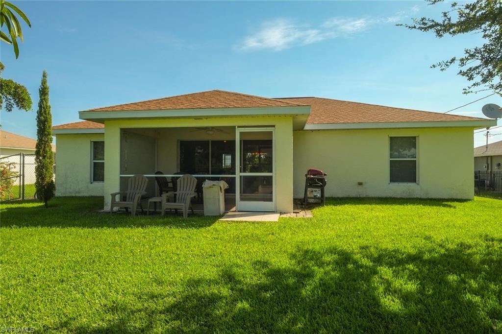 CAPE CORAL - Residential