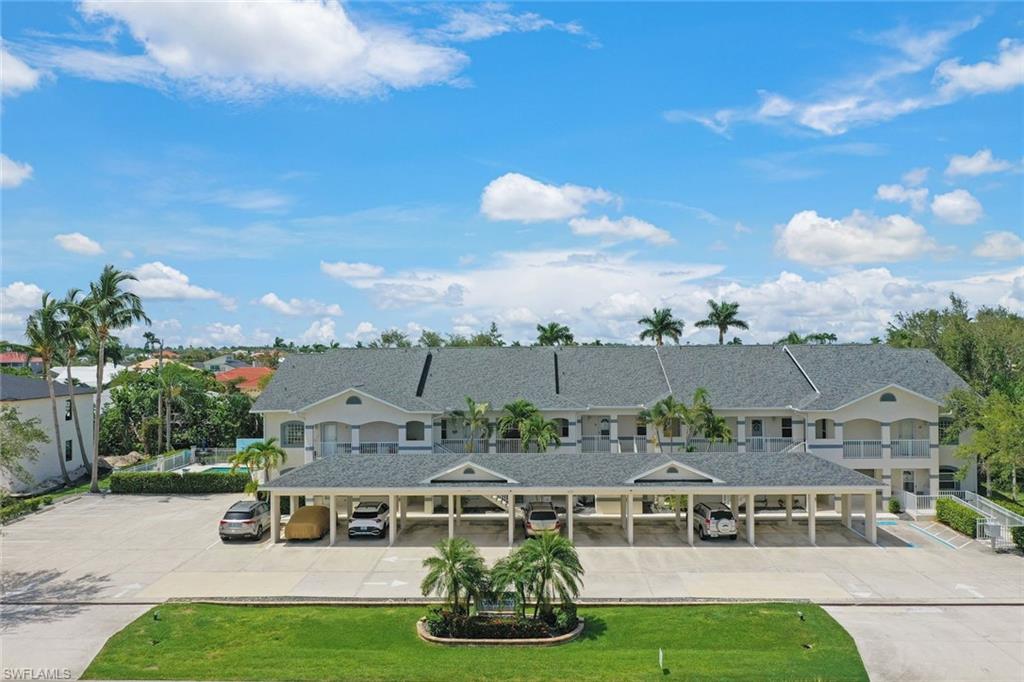 DANAH WAY CONDO - Residential