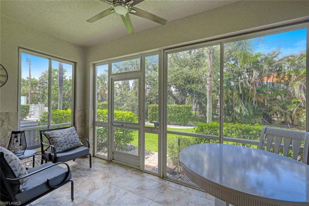 DANAH WAY CONDO - Residential