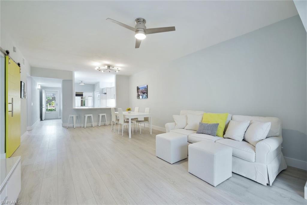 DANAH WAY CONDO - Residential