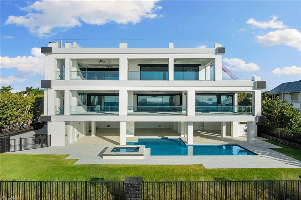 OLDE NAPLES - Residential