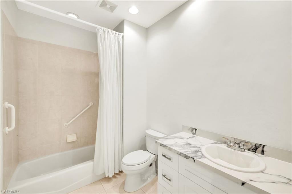 SANDALWOOD - Residential