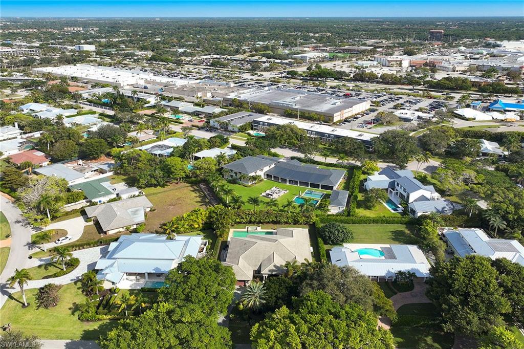 MOORINGS - Residential