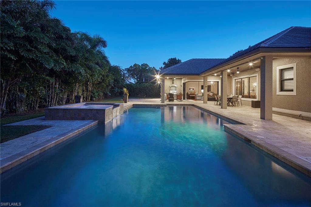 MOORINGS - Residential