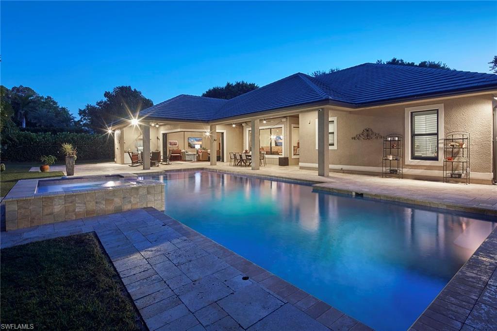 MOORINGS - Residential