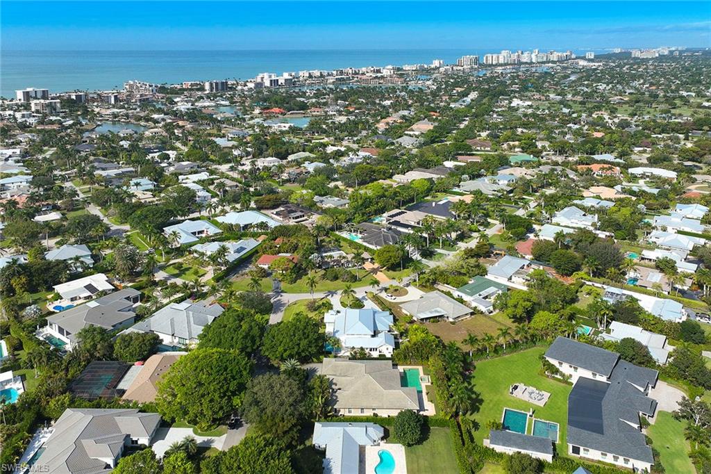 MOORINGS - Residential