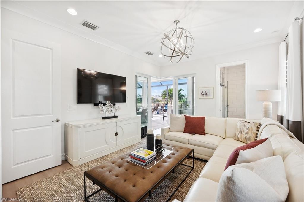 ISLES OF COLLIER PRESERVE - Residential