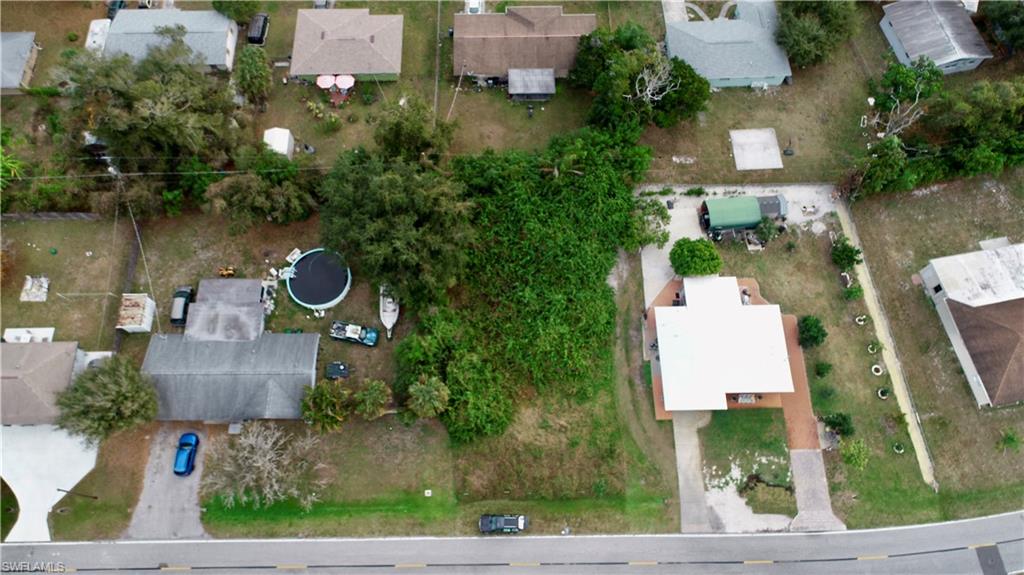 FORT MYERS SHORES - Land