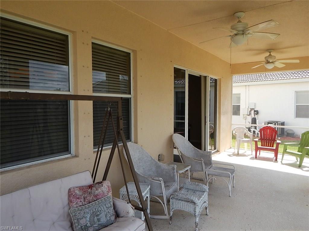 CORAL LAKES - Residential