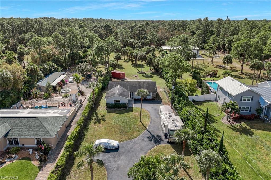 GOLDEN GATE ESTATES - Residential