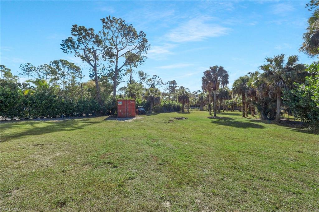 GOLDEN GATE ESTATES - Residential