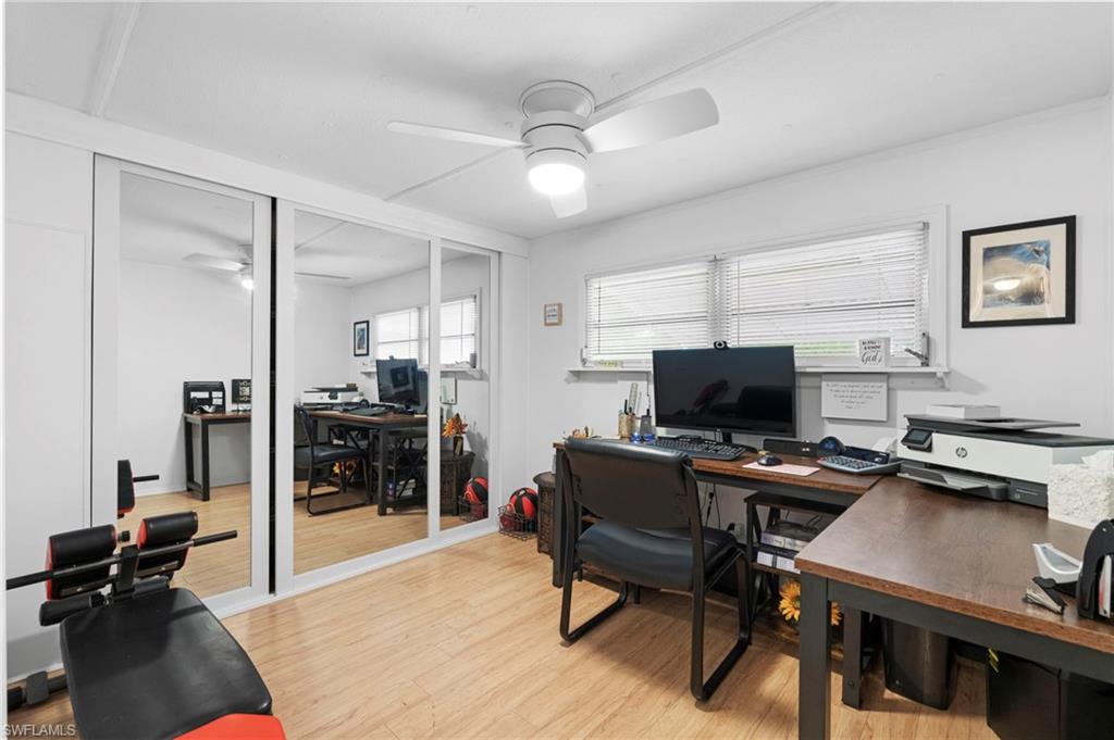 RIVERWOOD - Residential