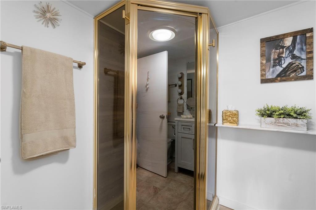 RIVERWOOD - Residential