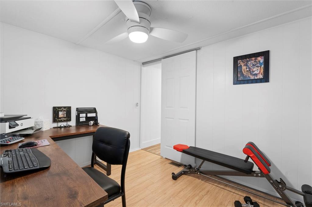 RIVERWOOD - Residential