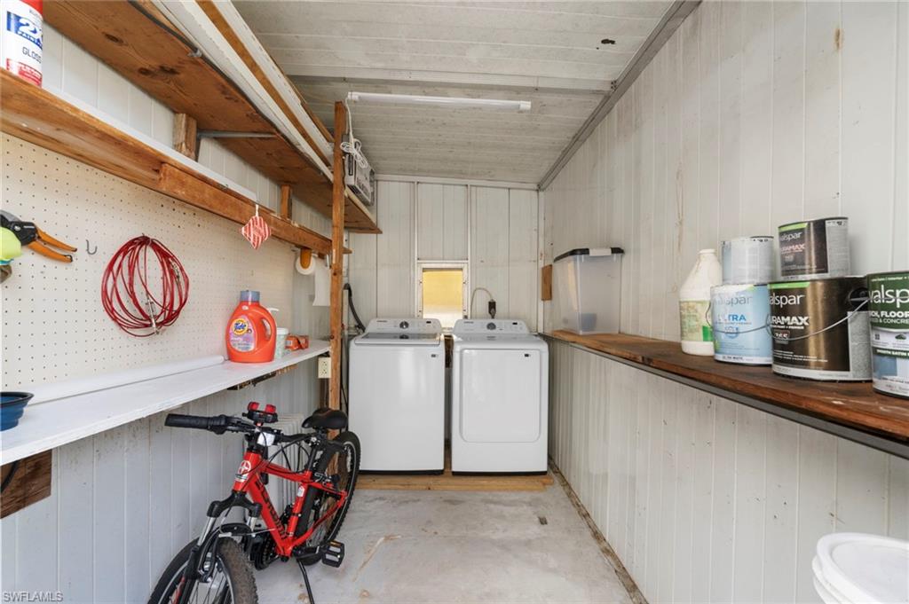 RIVERWOOD - Residential