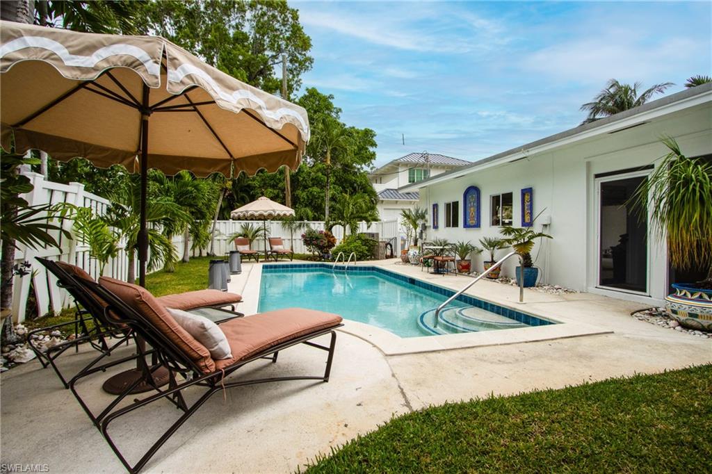 OLDE NAPLES - Residential Lease