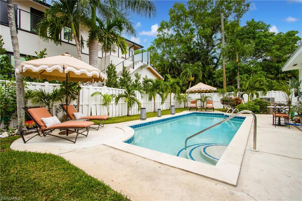 OLDE NAPLES - Residential Lease