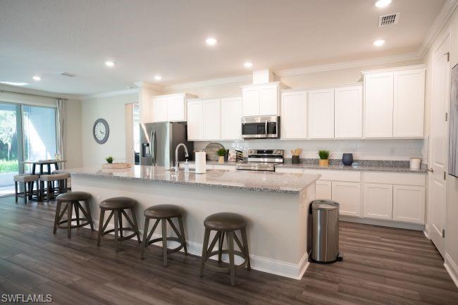 GOLDEN GATE ESTATES - Residential