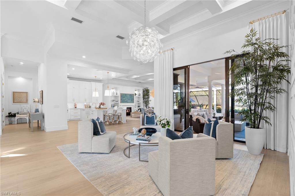 MAHOGANY BEND - Residential