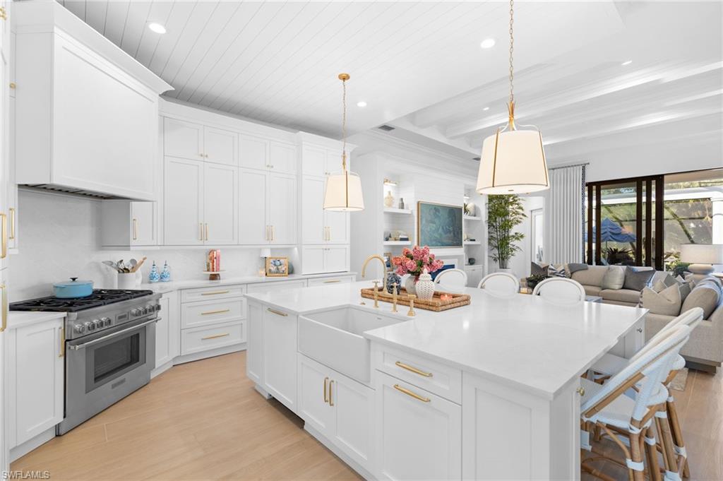 MAHOGANY BEND - Residential