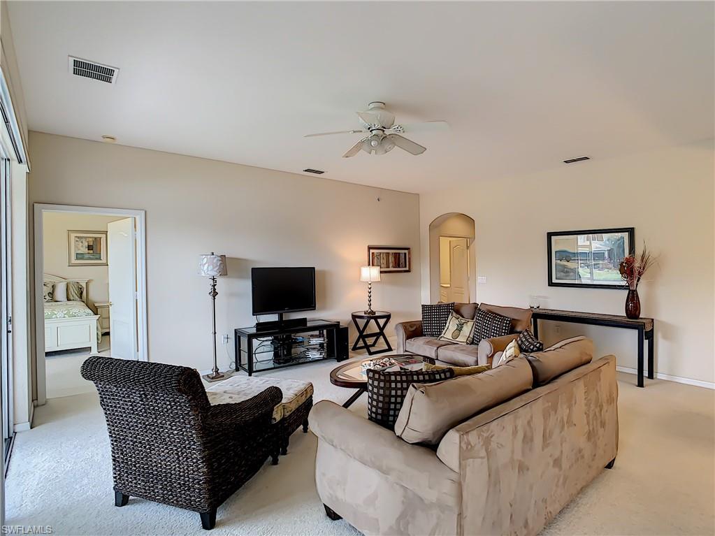 PEBBLE BEACH - Residential