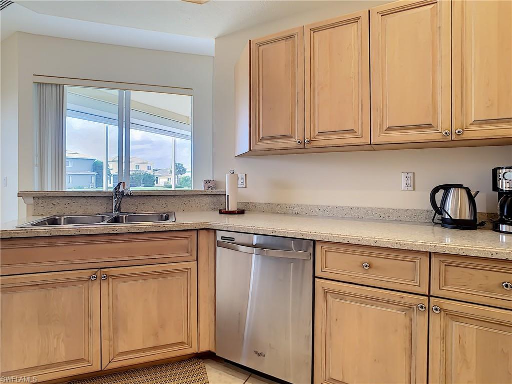 PEBBLE BEACH - Residential