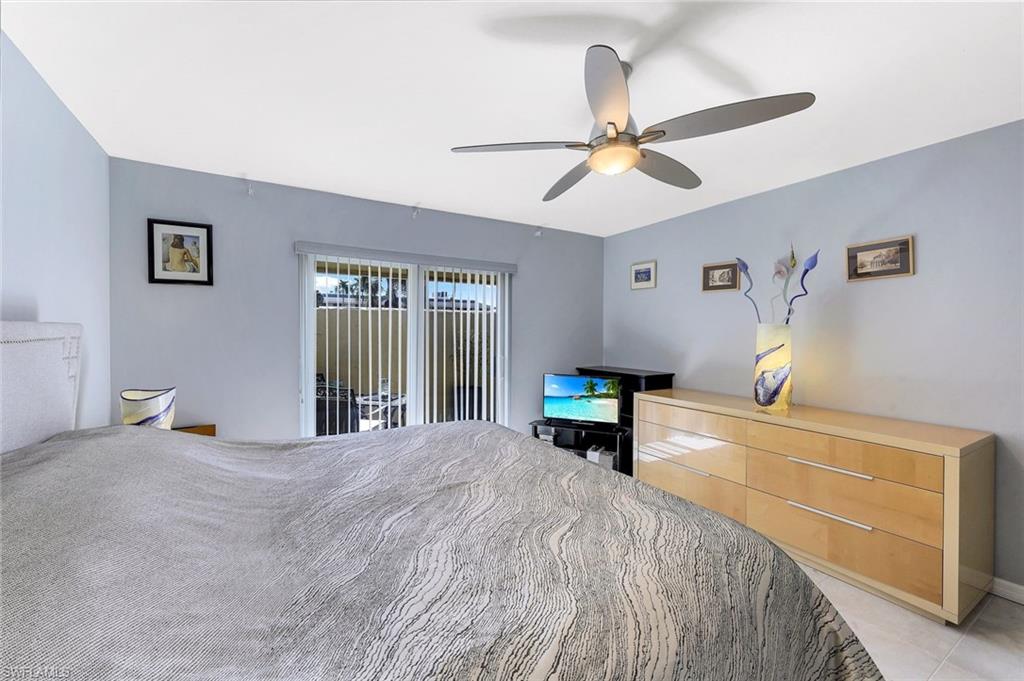 GLADES COUNTRY CLUB - Residential