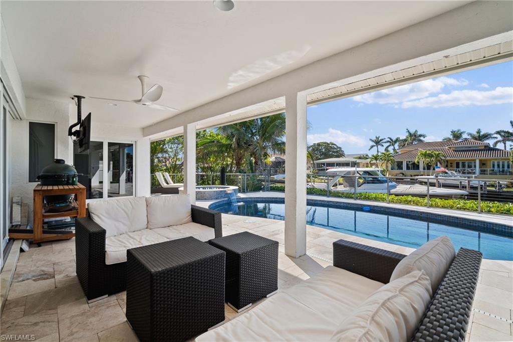 266 Egret AVE