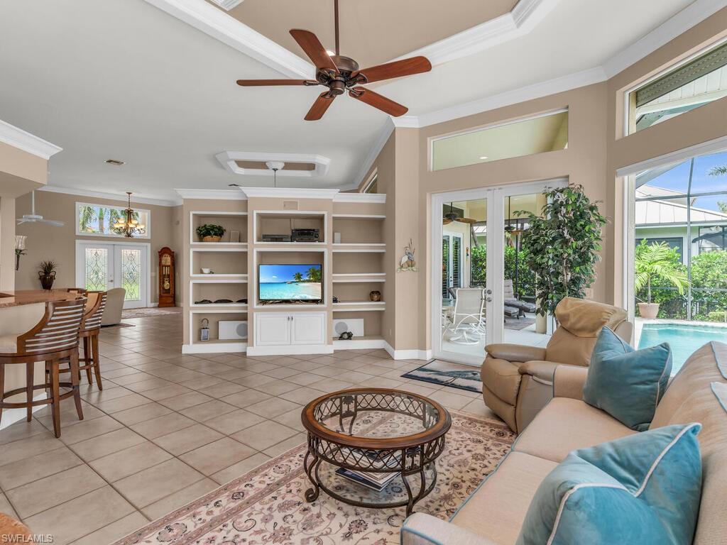 MARCO ISLAND - Residential