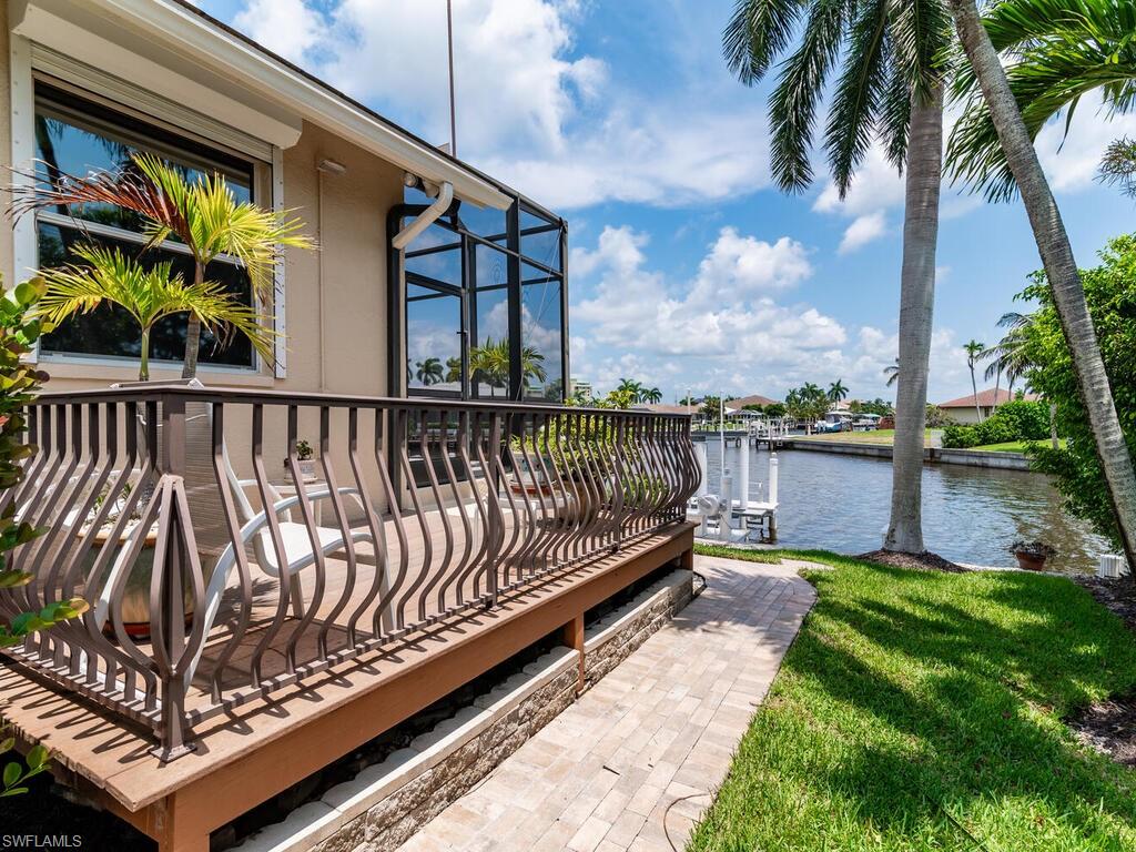 MARCO ISLAND - Residential