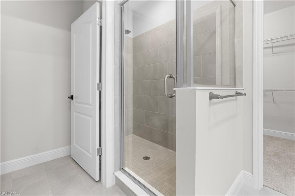 AVALON - Residential Lease