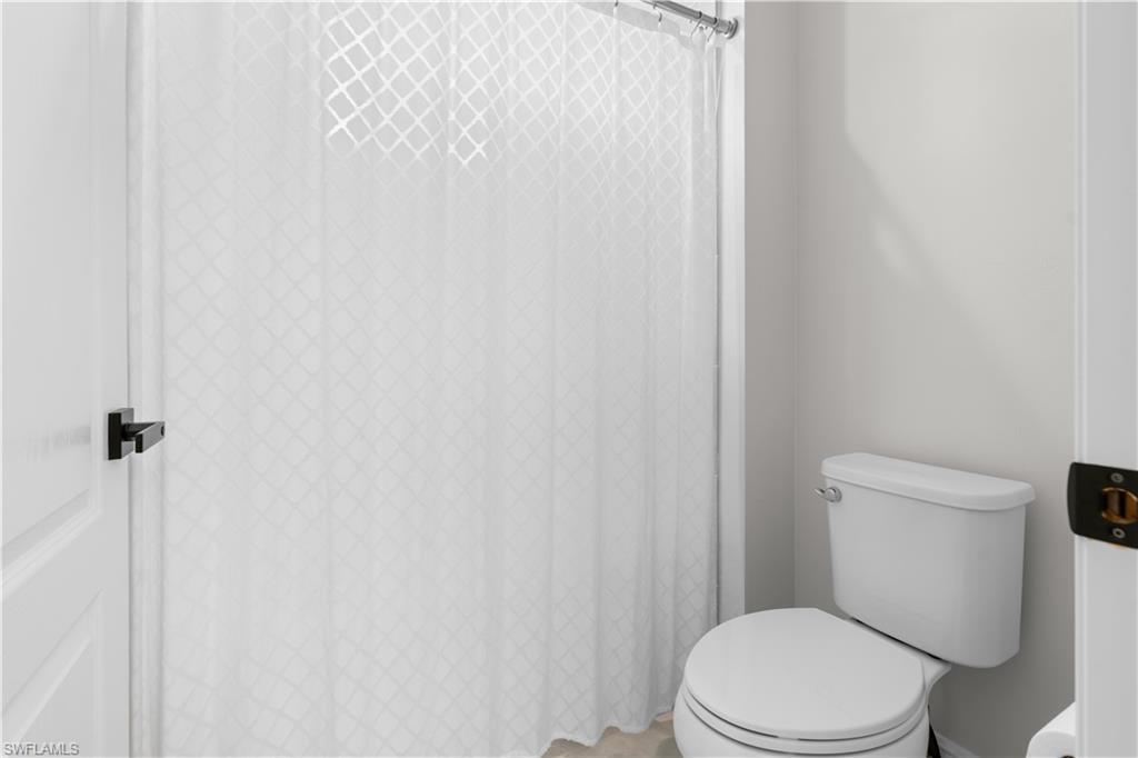 AVALON - Residential Lease