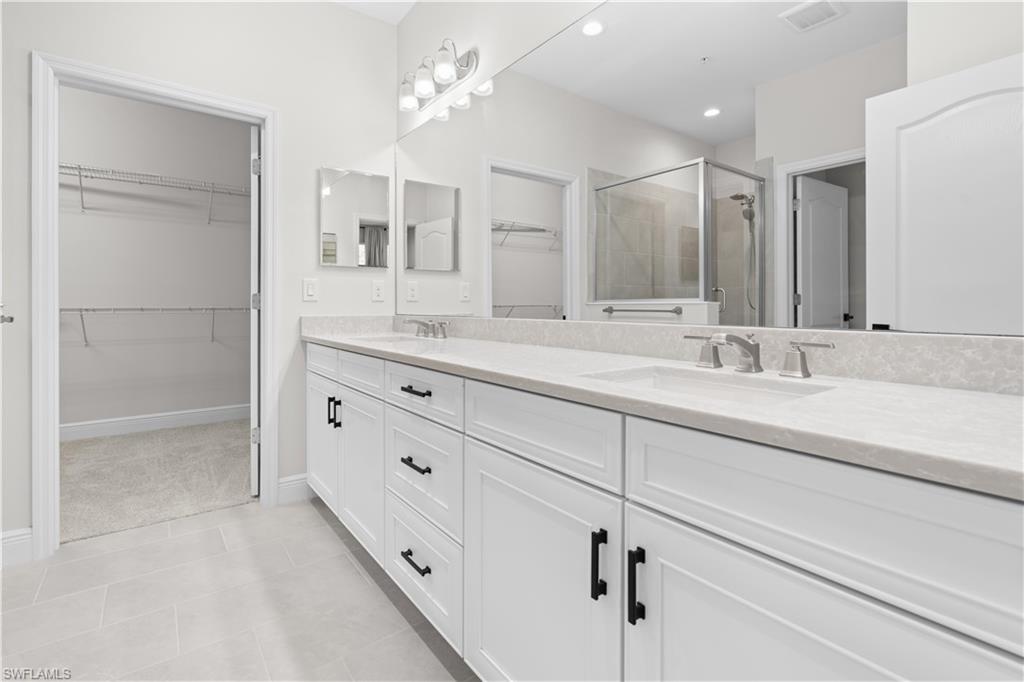 AVALON - Residential Lease