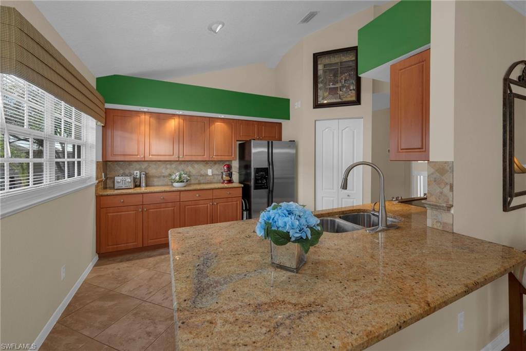 BERMUDA CAYS - Residential