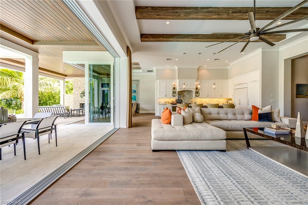 ROYAL HARBOR - Residential