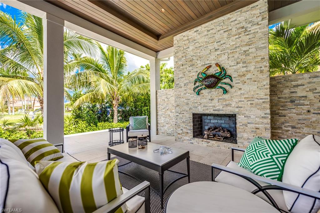 ROYAL HARBOR - Residential