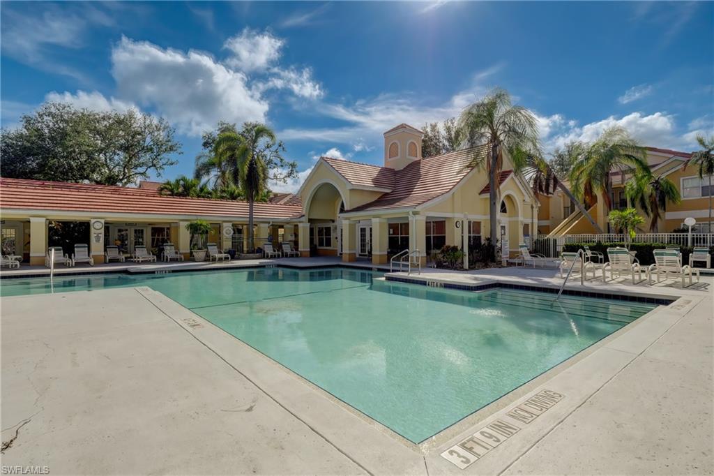 VENETIAN PALMS - Residential