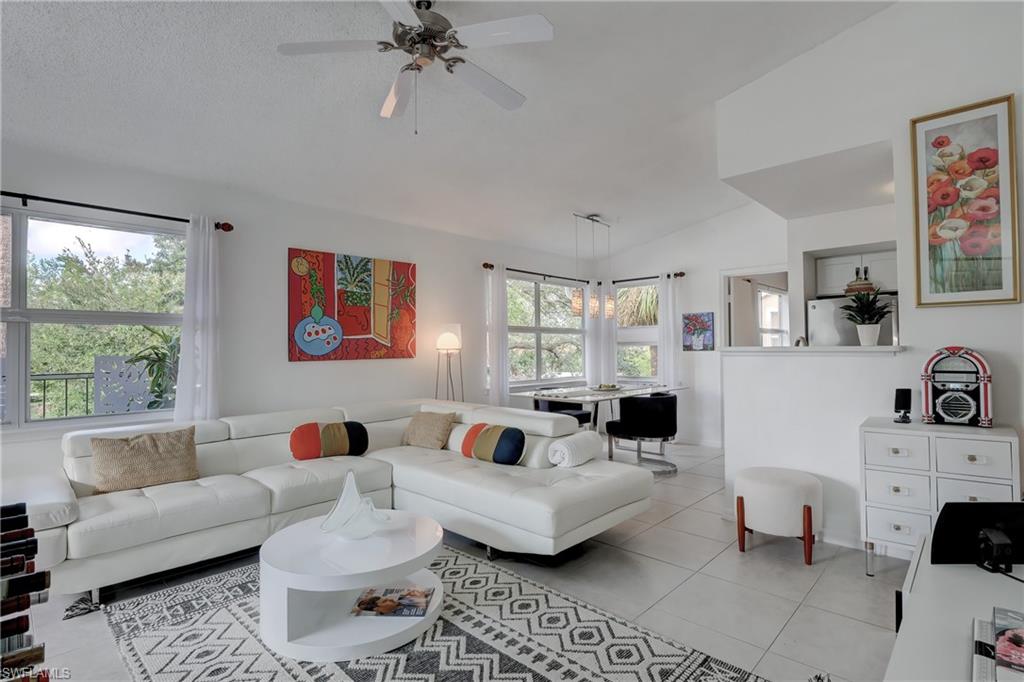 VENETIAN PALMS - Residential