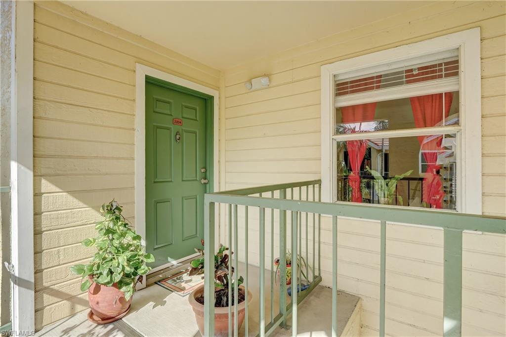 VENETIAN PALMS - Residential