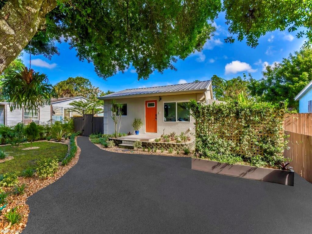 NORTH FORT MYERS - Residential