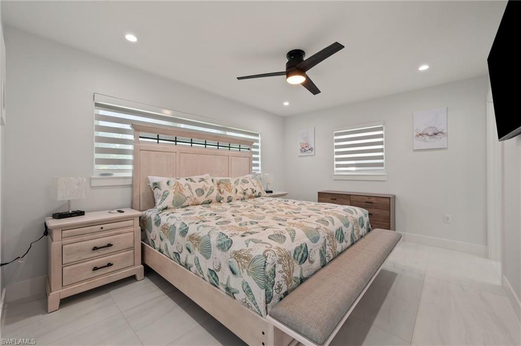 ISLES OF CAPRI - Residential