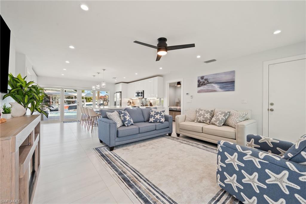 ISLES OF CAPRI - Residential